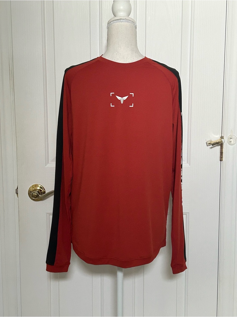 QUARTER GLORY Men's Red Long Sleeve Shirt, Activewear, Size Medium